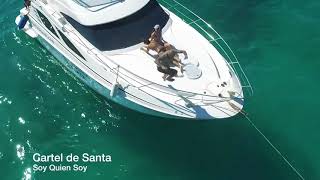 Cartel de santa- si Estuviera en Dubai