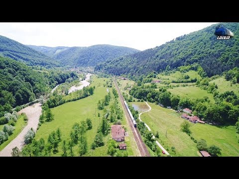 [Drone] 060-DA 60-1126-1&IR367-2 Budapest-Brașov/Tărgu Mureș in Defileul Crișului Repede Canyon