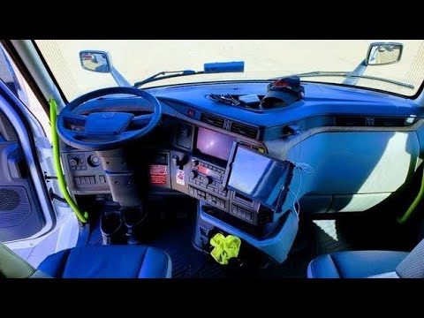Interior Tour - 2026 Volvo VNL 860 - Ultimate package
