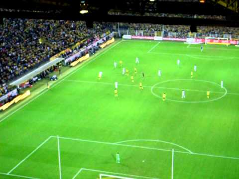 Borussia Dortmund - Bayern Monachium 2:0 (Feulner - Barrios zmiana) - 3.10.2010