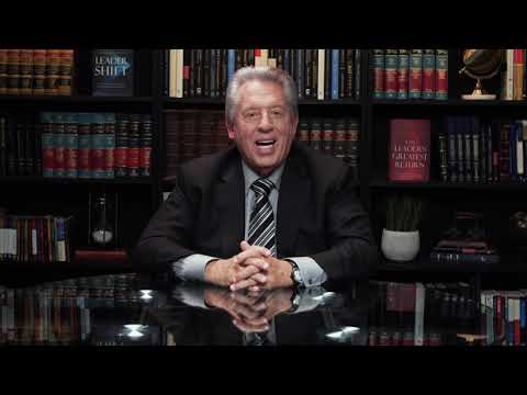 Minute With Maxwell: MONEY - John Maxwell Team