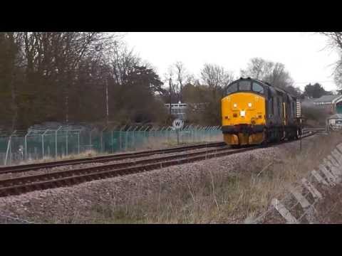 6M69 37425 & 37194 Sizewell C.E.G.B to Willesden Brent Drs 19th April 2013 at Woodbridge