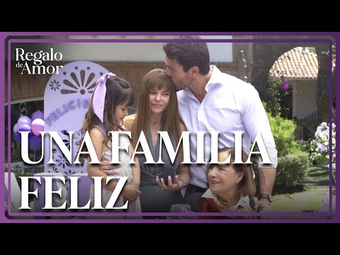 Isabella celebra el honor de ser mamá de Valentina | Regalo De Amor 4/4 | Capítulo FINAL