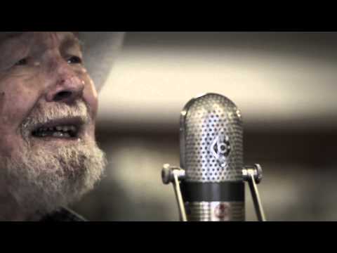 Pete Seeger - God's Counting On Me, God's Counting On You (Sloop Mix) [feat. Lorre Wyatt & friends]