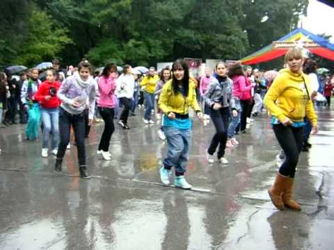 Flash mob Chisinau,Flint,Sis n Bro & Eriada dance