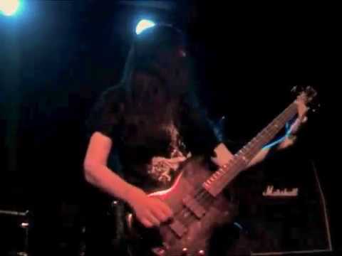 GRAVECRUSHER