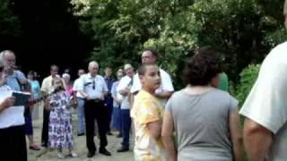 preview picture of video 'June 2009 Outdoor Baptism Service'