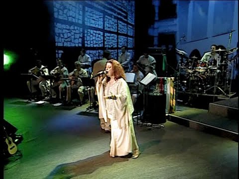 Teu jeito de sorrir - Beth Carvalho - A madrinha do samba (Ao vivo) convida