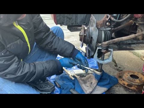 How To Remove & Separate Tie Rod Or Ball Joint Easily Using Pitman Arm Puller | Demo & Tools Review