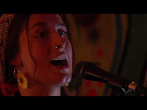 Onwards Festival 2022 - Poppy Thomason LIVE at The Brick Works