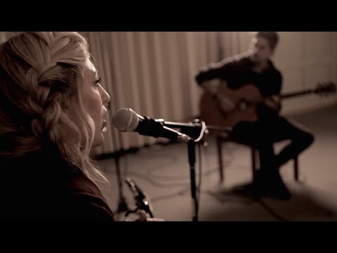 Sarah Zingg - The Valley (Acoustic Session)