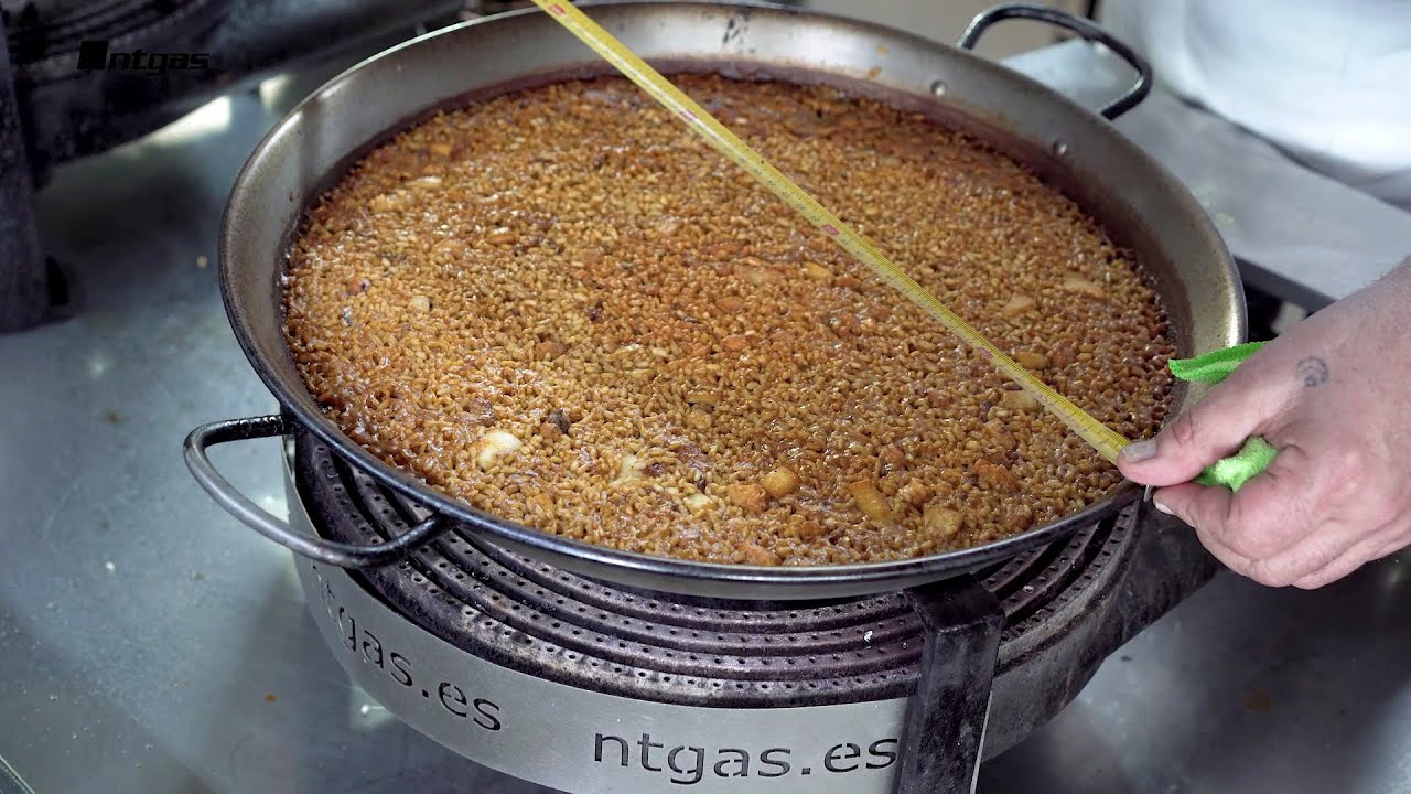 Medida de la paella desde 2 hasta 10 personas por Chef Amadeo