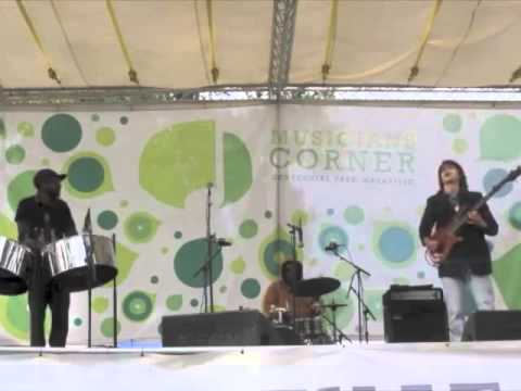 (Cody Wright bass solo) Jonathan Scales Fourchestra - Lurkin' (Live in Nashville, TN)