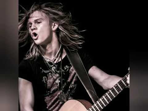 Jake HaldenVang from The Voice!