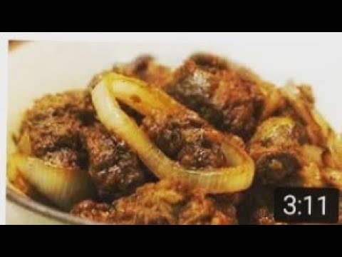 How to prepare smothered beef liver with onions