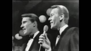 (You&#39;re My) Soul &amp; Inspiration - The Righteous Brothers (Rare long intro) 1966 {Stereo}