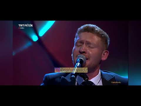 İbrahim Yıldız – Sevsem Öldürdüler Sevmesem Öldüm | TRT Müzik Canlı Performans