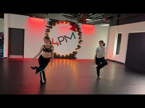 Christmas Dance Combo with Diana and Isabella Kouznetsova