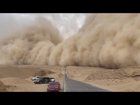 На провинцию Цинхай обрушилась сильнейшая за 20 лет песчаная буря