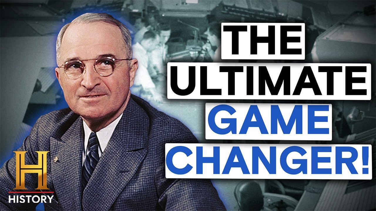 Rare UFO Sighting Over President Roosevelt’s Estate (Season 15) | Ancient Aliens
