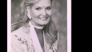 Lynn Anderson -- My World Begins And Ends With You