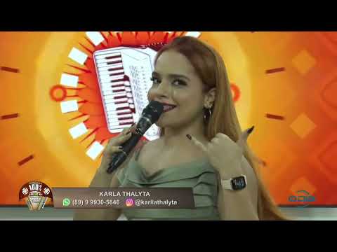 A cantora Karla Thalyta se apresenta no Programa 100% Forró