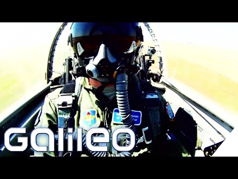 Extreme: Jet Pilot Training | Galileo | ProSieben