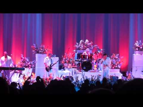 Faith No More Midlife Crises  Live Toronto May 9th 2015