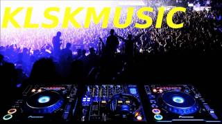 Bob Sinclar feat. Sophie Ellis-Bextor & Gilbere Forte - Rock With You