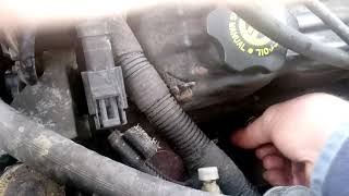 2000 Dodge Durango 5.9 Tune Up Changing Spark Plugs Part 1