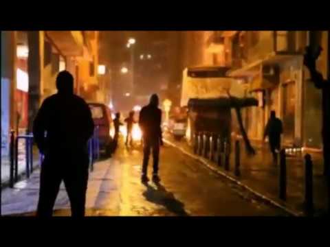 AKRATA –Gasolina y Fuego–