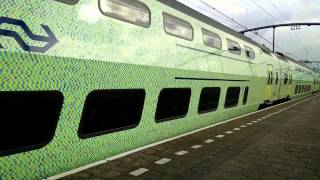 preview picture of video 'Groene VIRM door station Zwijndrecht als IC Ddr-Asd'