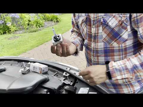Replacing Xenon Headlight Bulb on BMW X5 F15