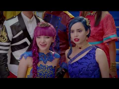 Mal Confesses her Love to Ben + Mal & Ben Kiss - Disney's Descendants 2