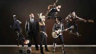 Superchic[k] - Crawl