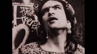 01 Alice Donut - Mrs. Hayes