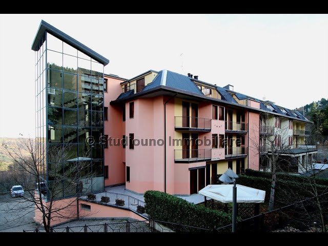 SESTOLA CENTRO: BILOCALE ARREDATO, PARI AL NUOVO