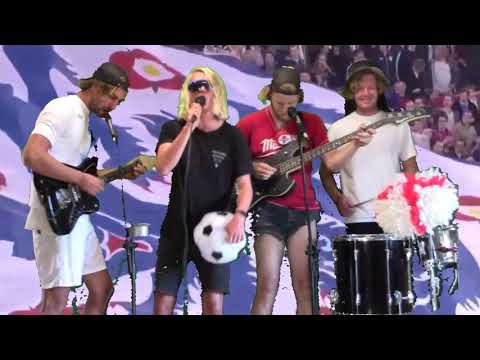 Half Kut- Footballs coming home