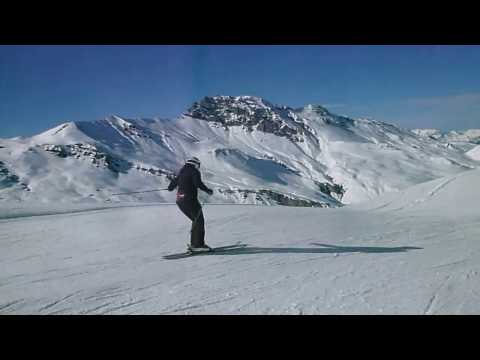 skiStern.de genießt leere Pisten in Savognin in der Schweiz