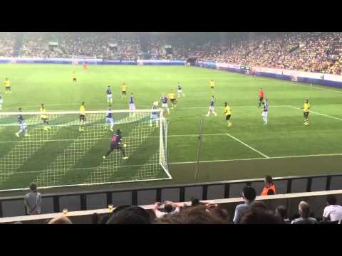 Mats Hummels amazing  curve goal filmed by a fan from stands ! [HD]