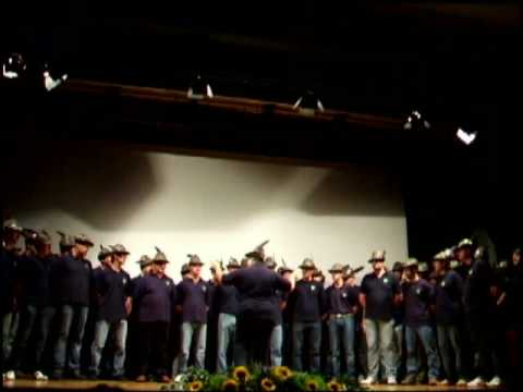 La Valle (My Way) - Coro Brigata Alpina Julia Congedati