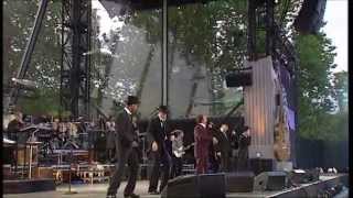 You Can Leave Your Hat On - Tom Jones 2002