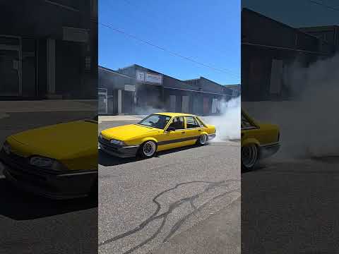 Jay's quad rotor VL commodore #lowstandards #vlcommodore #skids #rotarylife #slammed #vlbt1