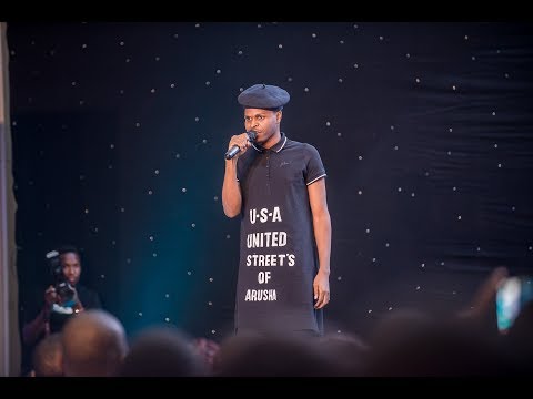 CHEKA TU. Mzalendo Edition. Mr Beneficial kwenye stage.