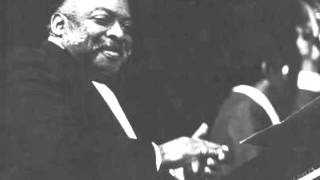 Swigin' At Newport Count Basie