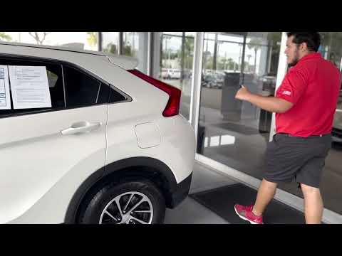 PRE-OWNED 2020 MITSUBISHI ECLIPSE CROSS ES FWD