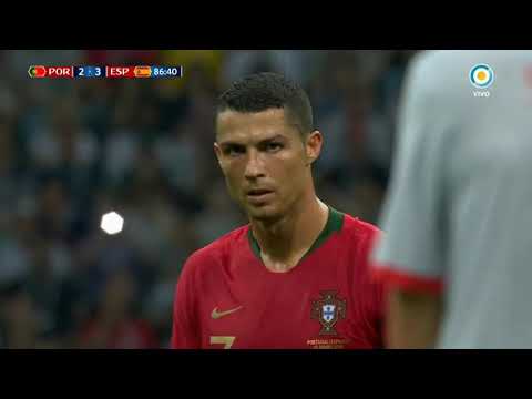 CRISTIANO RONALDO FREEKICK/ (Mariano CLOSS)/ PORTUGALvsESPAÑA/ FIFA WORLD CUP 2018