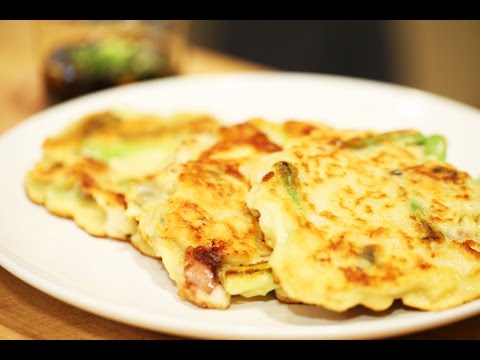 Super Easy Korean Seafood Pancakes Recipe (Haemul Pajeon 해물 파전) CiCi Li - Asian Home Cooking Recipes