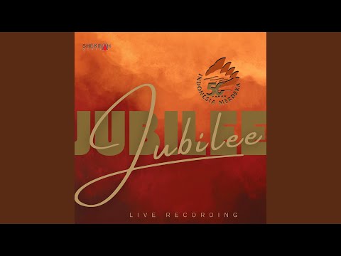 Kau Bertahta (feat. Ronny Daud Simeon & Shekinah Music)