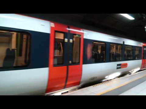 Heathrow Connect train linking terminals thumbnail